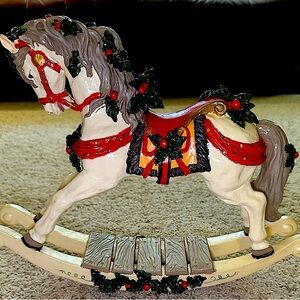 Holiday Rocking Horse NWOT So beautiful you might leave it up all year